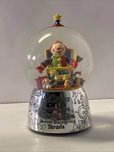 Art Van 25th Ann. Detroit America’s Thanksgiving Musical Snow Globe Clown w/Box - Picture 1 of 11