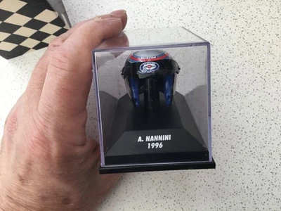 A NANNINI 1996 DRIVERS HELMET Miniature F1 CASED MODEL MINICHAMPS 1:8 New - Image 1 of 4