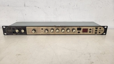 Zoom Studio 1204 Digital Reverb and Multi-Effect Signal Processor*peças de reparo - Imagem 1 de 4