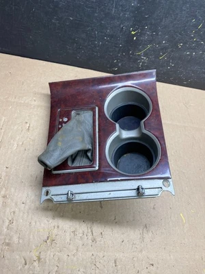 2003 to 2004 Lincoln Navigator Floor Shifter Gear Cup Holder Bezel T4798 PS - Image 1 of 4