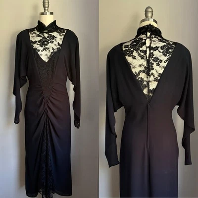Vestido Acanalado Casadei Vintage Años 80 Negro Jet Escote Encaje Profundo y Espalda Pequeño Foto 1 de 4