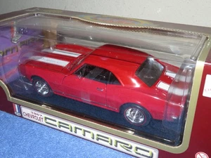1967 CHEVROLET CAMARO Z-28 1:18 ROAD LEGENDS APERTURA COFANO E PORTE LIMITED 2508  - Foto 1 di 6