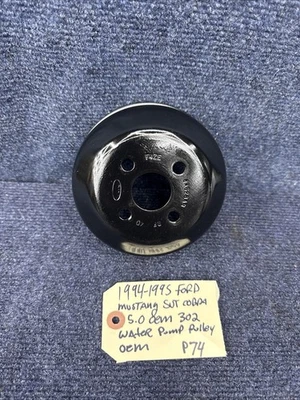 Ford Mustang GT 1994 1995 Cobra OEM 5,0 L 302 bomba de agua polea F4ZE-8A528-AB Foto 1 de 4