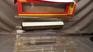 HORNBY R4298B/ R4299B S.R MAUNSELL CORRIDOR COACHES 7666/5141 EXCELLENT BOXED - Picture 1 of 14