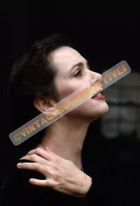 SELLO PATRIMONIAL NANCI GRIFFITH Nashville en 1992 - FOTO DE ARCHIVO DE BELLAS ARTES 8,5"x11" - Imagen 1 de 1