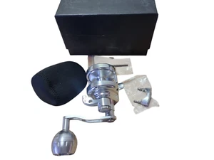 Topline 200 Slow pitch jigging reel 9+2 Bearings 4.9:1 360m 30lb braid 30kg drag - Picture 1 of 9