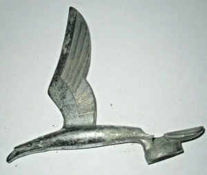 Radiator / Hood Ornament Bird Wings CRACKED / BROKEN AS-IS AS PICTURED RARE? - Picture 1 of 7