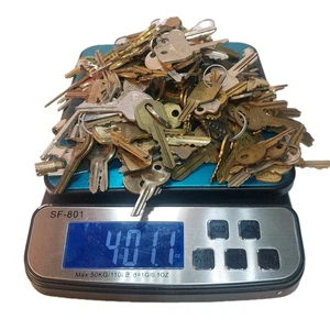 4 lb Assorted Lot of Used Cut Keys. Old Cars & Home Keys ilco Taylor Corbin Yale - Picture 1 of 24
