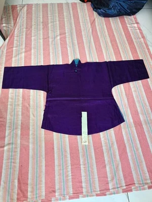 China antique Qing Dynasty silk tops, Vintage Embroidered Costume Collectible - Image 1 of 4