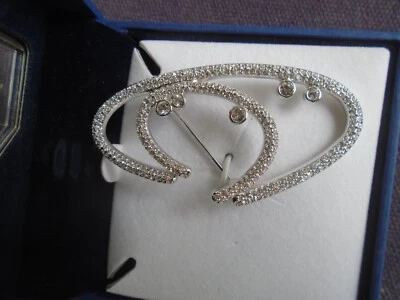 Signed SWAROVSKI  SWAN PAVE' CRYSTAL RHODIUM ABSTRACT PIN ~ BROOCH RETIRED box - Image 1 of 4
