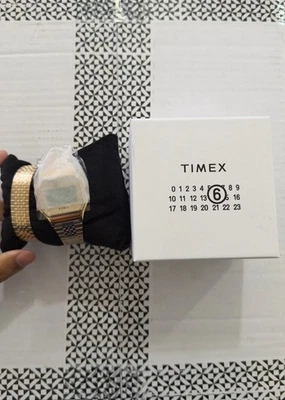 Timex x MM6 Maison Margiela T80 Limited Edition + 1 BRACELET| IN Hand✅ - Imagen 1 de 4