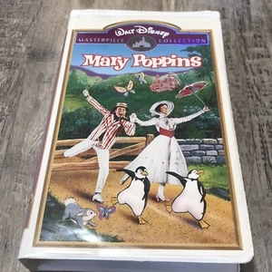 Vintage VHS Mary Poppins Disney Masterpiece Collection Clamshell Rare - Picture 1 of 4