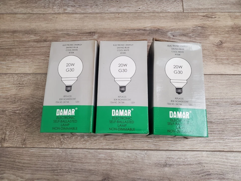 LOT 3 DAMAR SELF-BALLASTED SAVING BULB COOL WHITE 4100K REPLACE 80W 20W/G30/120V - Image 1 of 4