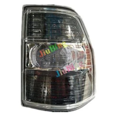 Luz de freno trasera derecha para mitsubishi montero pajero v93 v97 2008-2013 Foto 1 de 4
