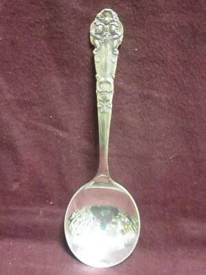 Sterling Reed & Barton FRENCH RENAISSANCE ROUND BOWL SOUP SPOON  5 7/8" No Mono - Image 1 of 4