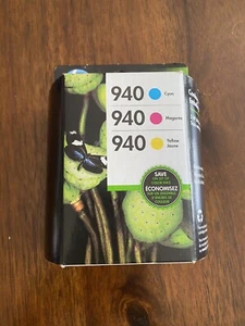 HP 940 (CN065FN140) Ink Cartridges - Combo Pack Cyan, Magenta, Yellow New - Picture 1 of 2