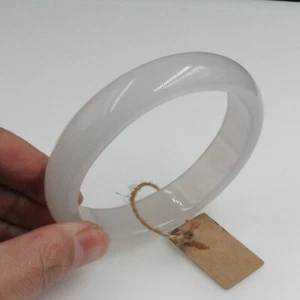 Only One Beautiful natural thicken oval  67mm 100% agate bangle +box - Picture 1 of 8