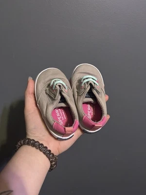 Sapatos de lona Sperry rosa e azul lavável bebê menina Preppy tamanho 3 - Imagem 1 de 4