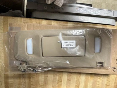 Parasol ligero lado pasajero cachemir - GM (22850311) 2007-2014 GM - 22850311 Foto 1 de 4