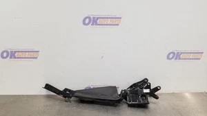 08 CADILLAC XLR-V CONVERTIBLE ROOF FORWARD HINGE LEFT DRIVER - Picture 1 of 12