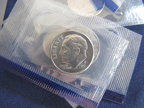 2005-P Roosevelt Dime Satin Roll of 50 Coins Each BU in Plastic Cover