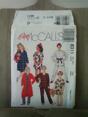 EASY MCCALLS  CHILDREN'S BOY'S AND GIRL'S ROBE  TWO LENGTHS PATTERN 8311 SZ S - Image 1 of 3