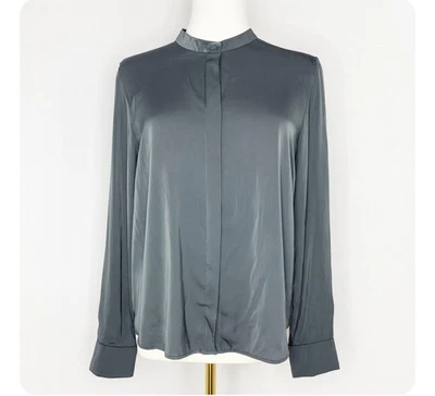 Vince Silk Blend Button-Up Blouse – Size 8 Green - Image 1 of 4