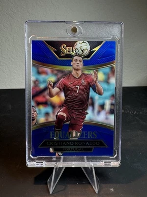 2015-16 Select Equalizers Blue Cristiano Ronaldo /299 - Image 1 of 3