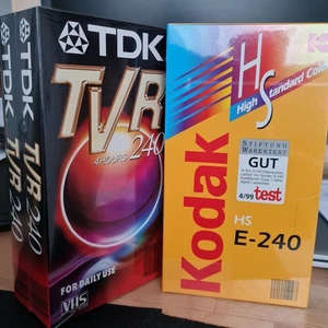 TDK 240 VHS TV Video Cassetten, 240 Min, 2er-Pack und 1 Kadak HS 240 Neu in OVP. - Bild 1 von 1