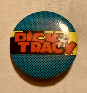 DICK TRACY SPILLA DETECTIVE CARTONI ANIMATI VINTAGE ANNI 80 CLASSICA DESIGN OLD SCHOOL - Foto 1 di 2