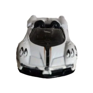 White Hot Wheels 2017 Pagani Huayra Roadster - Picture 1 of 8