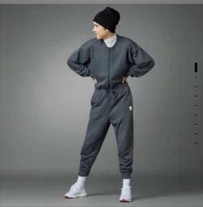 Adidas Jumpsuit Valentinstag - Bild 1 von 8