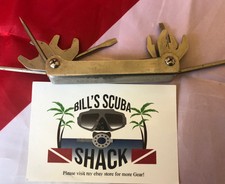 SCUBA  MULTIPURPOSE TOOL EVERYTHING YOU NEED TO SAVE YOUR DIVE IN ONE PLACE.