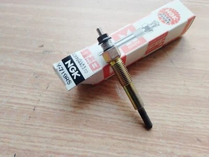 2x Glow Plug for Isuzu Chevrolet 4JG2T 8970440370 OEM - Picture 1 of 1