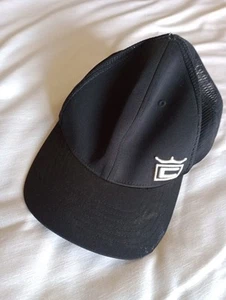Gorra de golf Cobra Snapback negra gorra de béisbol camionero * Mira dañada a Bill  - Imagen 1 de 8