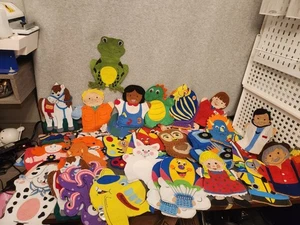 Felt Hand Puppets Learning Animals People Vehicles Storytime Preschool Lot of 37 - Picture 1 of 9