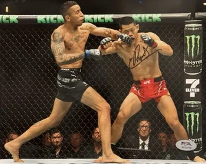 Carlos Prates Signed Autographed UFC Fighter 8x10 Photo PSA/DNA COA - Picture 1 of 1