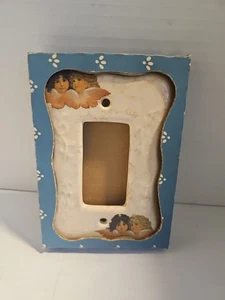 V B Athena Vintage Porcelain single Outlet Cover Plate Vintage Made in USA - Picture 1 of 1