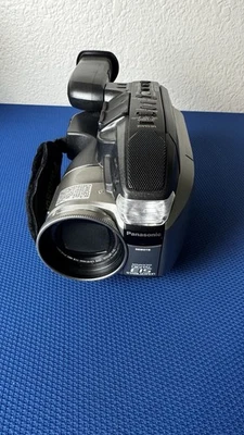 Panasonic Palmcorder PV-L958 VHS-C Camcorder 23x Optical Zoom Tested & Works - Image 1 of 4