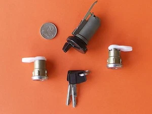 NEW IGNITION BARREL & 2 DOOR LOCKS SUIT HOLDEN CALAIS COMMODORE VB VC VH VK VL - Picture 1 of 3