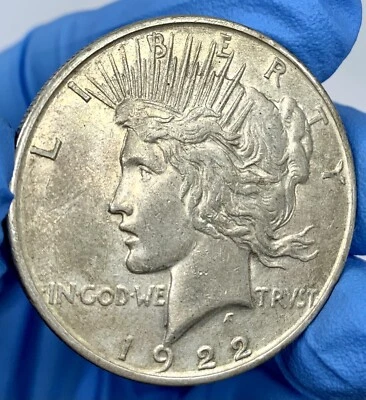 1922 D PEACE DOLLAR Silver $1 US Philadelphia Mint Nice Raw Coin TONED - Image 1 of 4