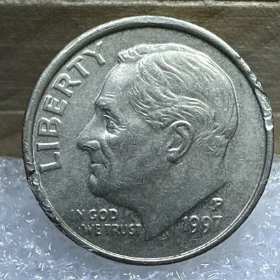 RARE - MULTIPLE ERRORS - 1997 P Roosevelt Dime 10 cent Double Rim, Die Chips - Image 1 of 4