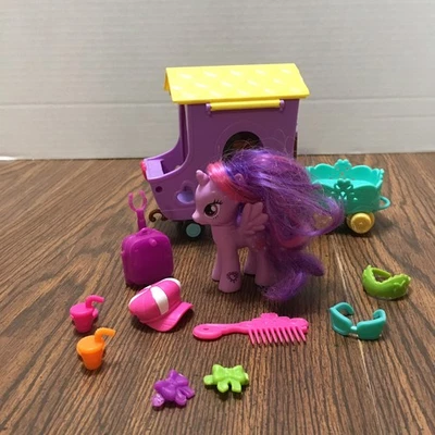 My Little Pony Twilight Sparkle Corazón Casco Amistad Tren Express + Accesorios Foto 1 de 4