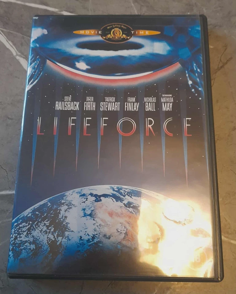Lifeforce ((18) Region 2 DVD - Tobe Hooper Director - Sci-Fi Horror - Image 1 of 1