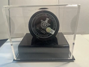 Cased 2016 Stanley Cup Signed Phil Kessel Pittsburgh Penguins Hockey Puck Game 4 - Picture 1 of 5