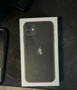 Apple iPhone 11 Black - 64 GB - Unlocked - Used - Photo 1 sur 6