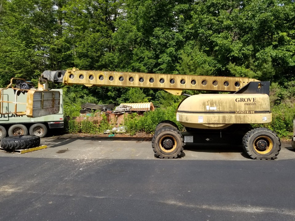 Drivable/SelfPropelled GROVE Scissor & Boom Lifts for sale eBay