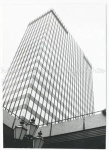 Berlin 1967 - Tauentzienstraße - Hochhaus moderne Architektur- Altes Foto 1960er - Picture 1 of 2
