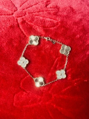 Pulsera trébol de plata de ley 925 Foto 1 de 3