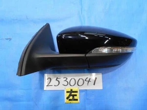 VW Passat Variant 3CCAX Left Side Mirror Genuine Used - Picture 1 of 4